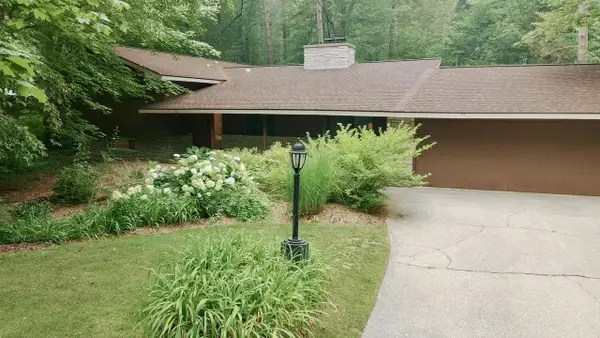 5513 Siebert Street, Midland, MI 48640