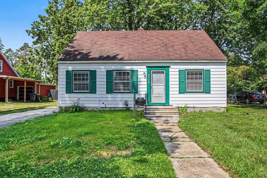 2609 Jefferson Avenue, Midland, MI 48640 - #2