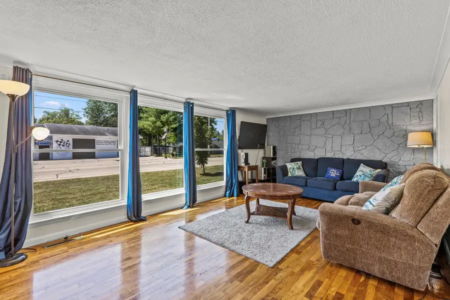 206 W Railway Street, Coleman, MI 48618 - #3