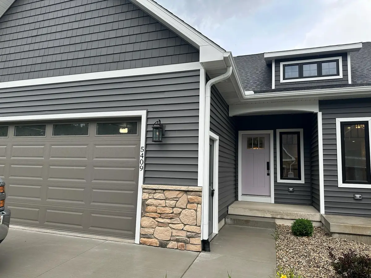 5409 W Westridge Street, Midland, MI 48640 - #1