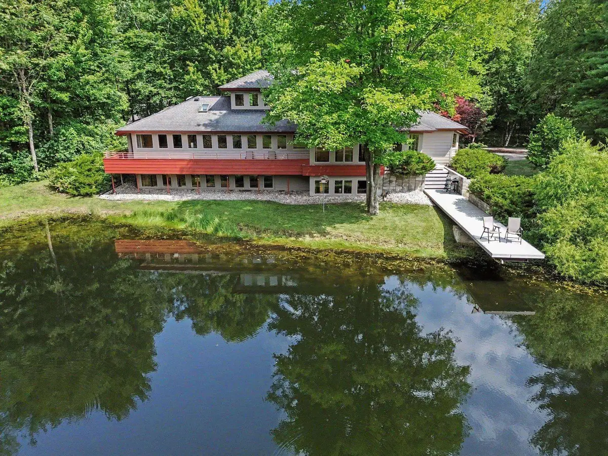 1940 S Badour Road, Midland, MI 48640 - #1