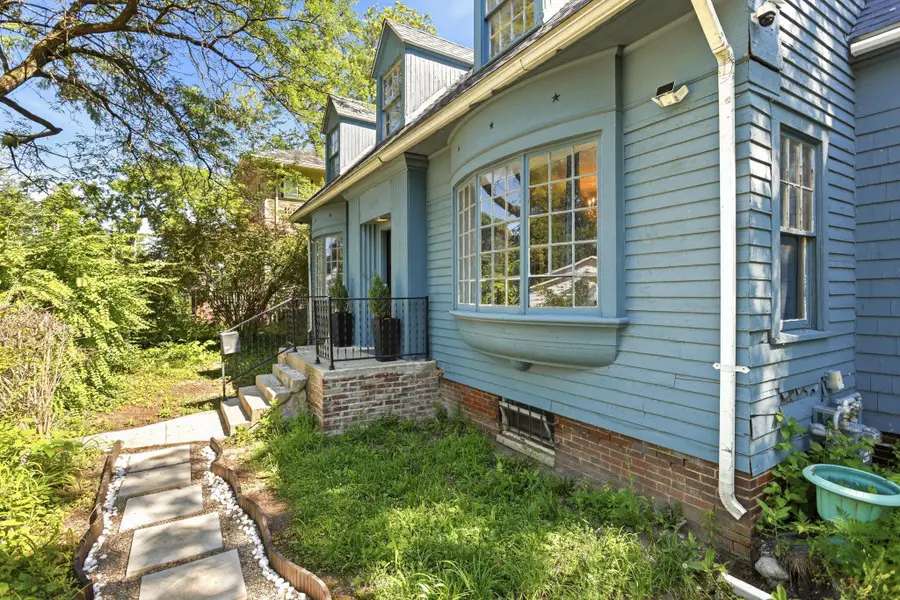 614 Madison Street, Saginaw, MI 48602 - #2
