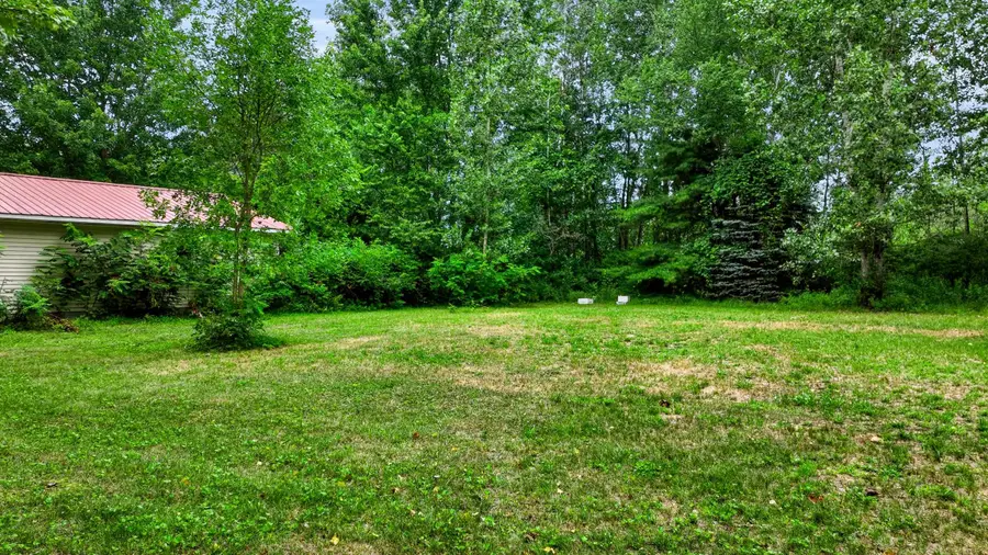 1281 N Nine Mile Road, Sanford, MI 48657 - #3