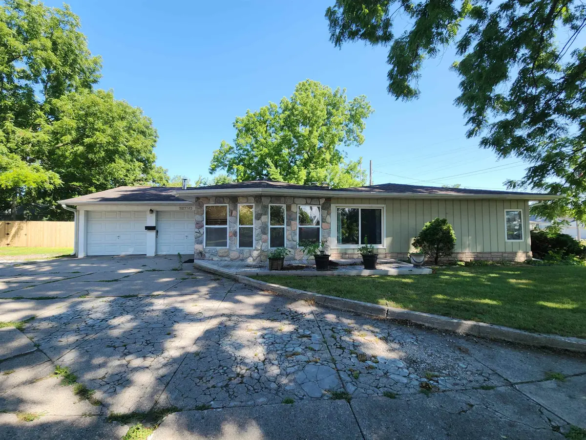 1011 1/2 Water Street, Bay City, MI 48708 - #1