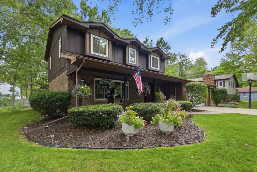 5801 Lamplighter Lane, Midland, MI 48642 - #3