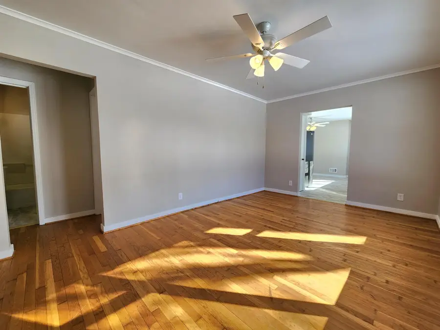 4449 S Saginaw Road, Midland, MI 48640 - #2