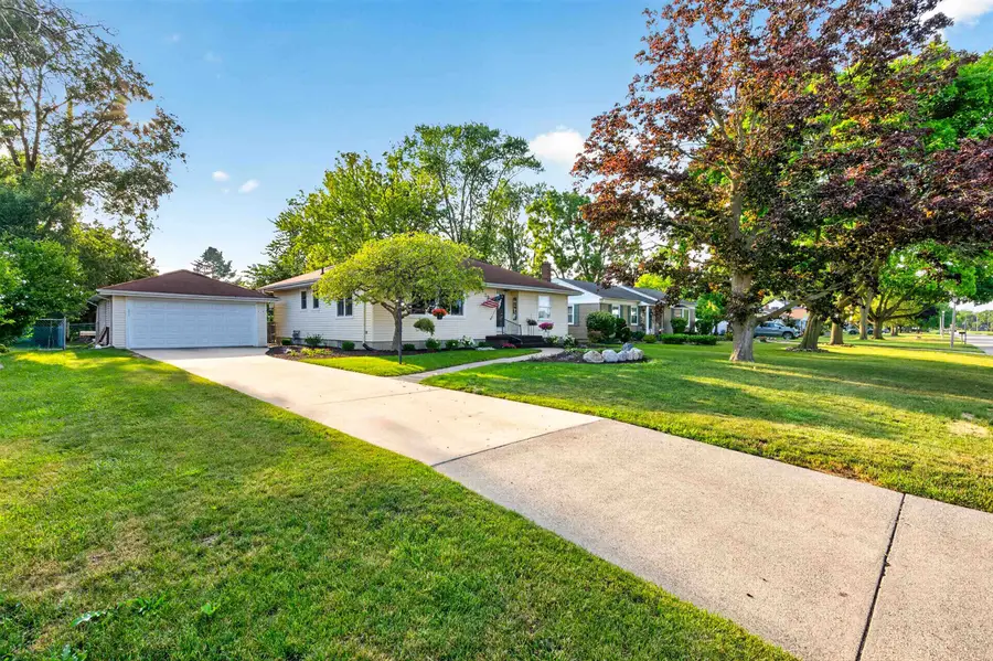 1329 Passolt Street, Saginaw, MI 48638 - #2