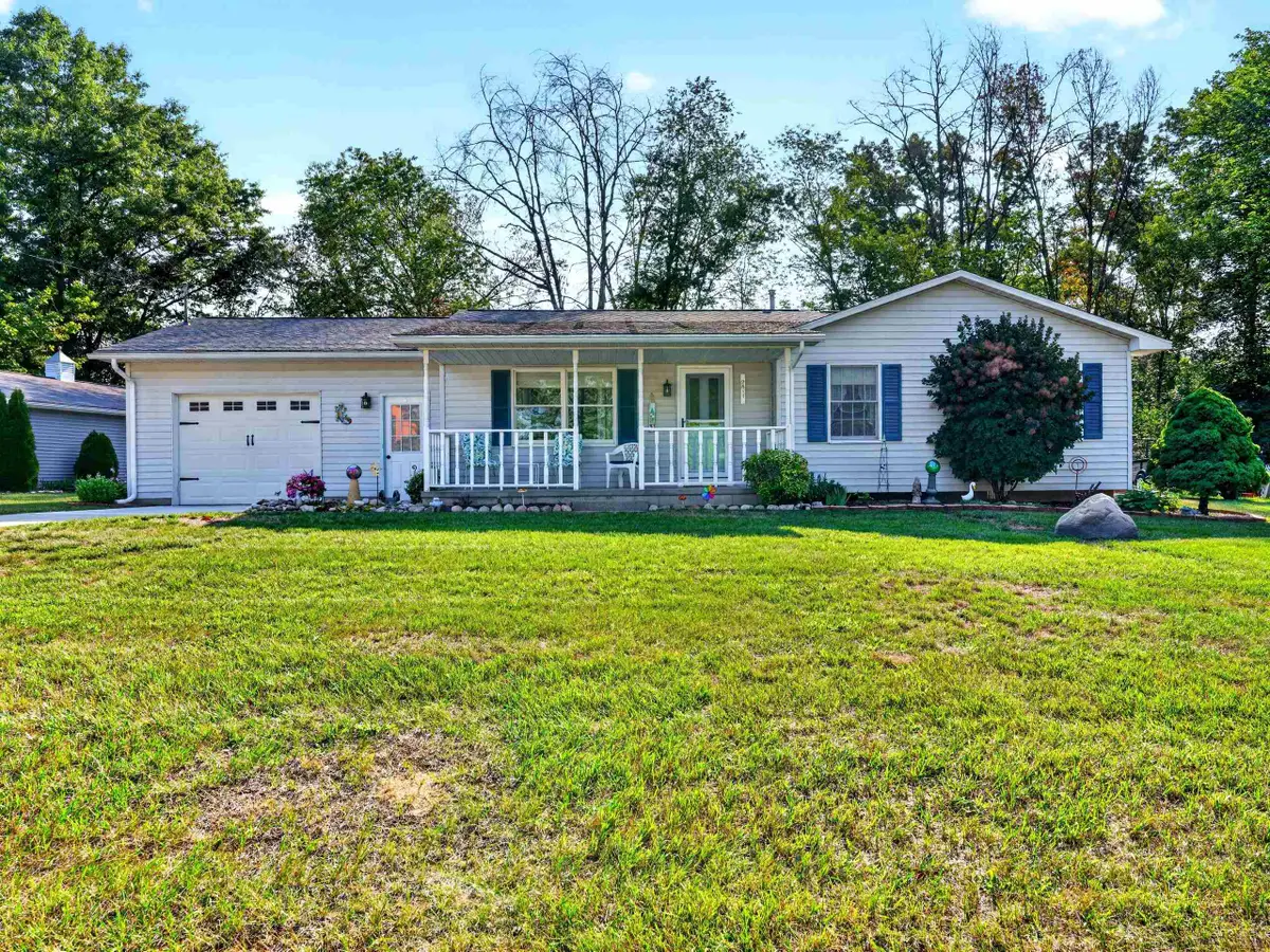 2811 Huckleberry Trail Trail, Farwell, MI 48622 - #1