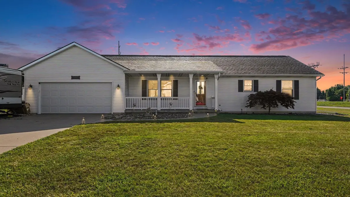 8202 Hawk Drive, Freeland, MI 48623 - #1