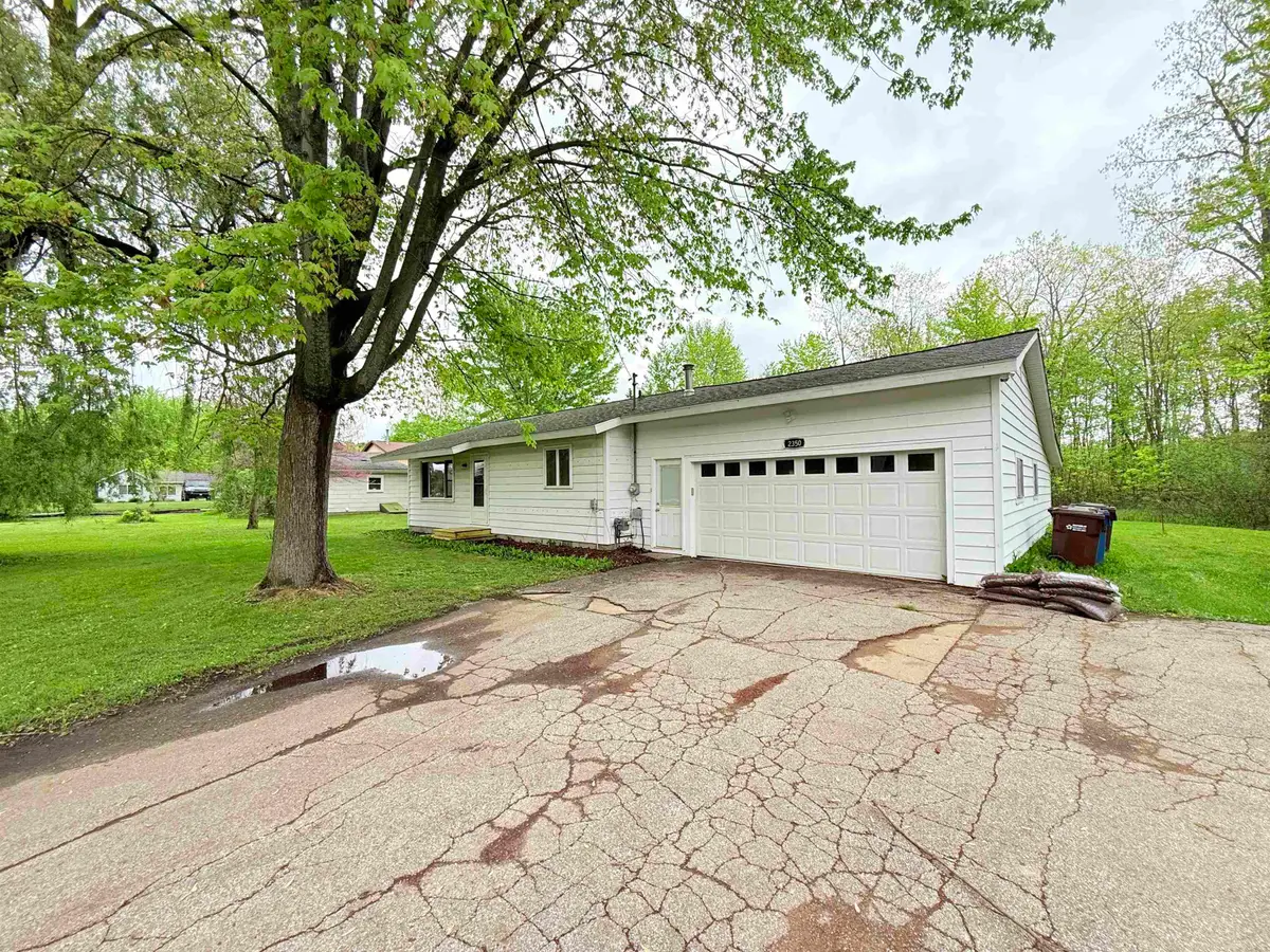 2350 N Eastman Road, Larkin, MI 49642 - #1
