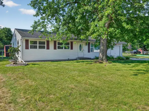 2621 St Mary's Drive, Midland, MI 48640