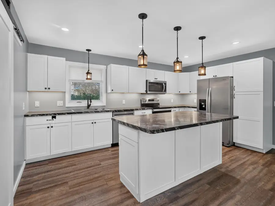 2621 St Mary's Drive, Midland, MI 48640 - #2