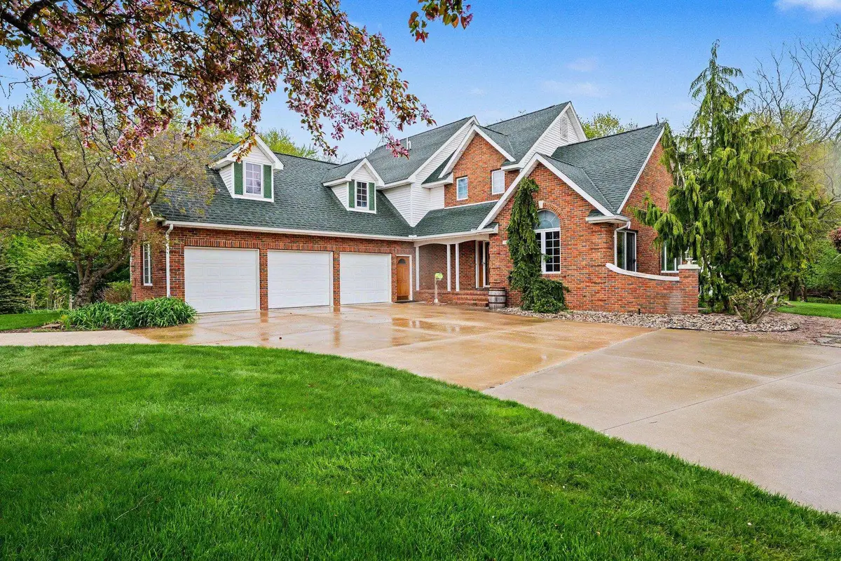 3095 S Nine Mile Road, Auburn, MI 48611 - #1