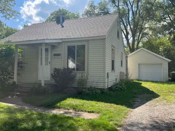 313 Hemlock Street, Midland, MI 48642