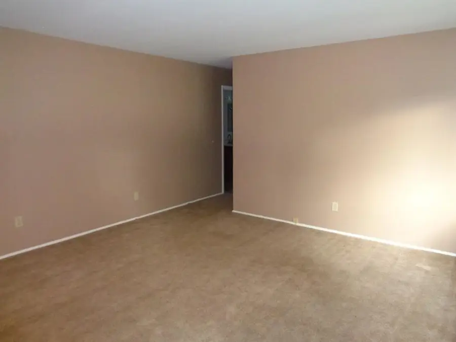 2400 Wheeler Road, Midland, MI 48642 - #3