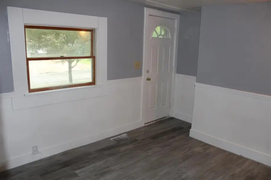 901 North Street, Midland, MI 48640 - #2