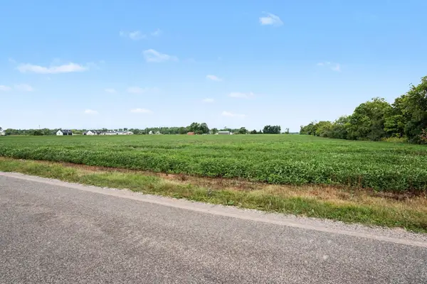 9000 Carter Road, Freeland, MI 48623