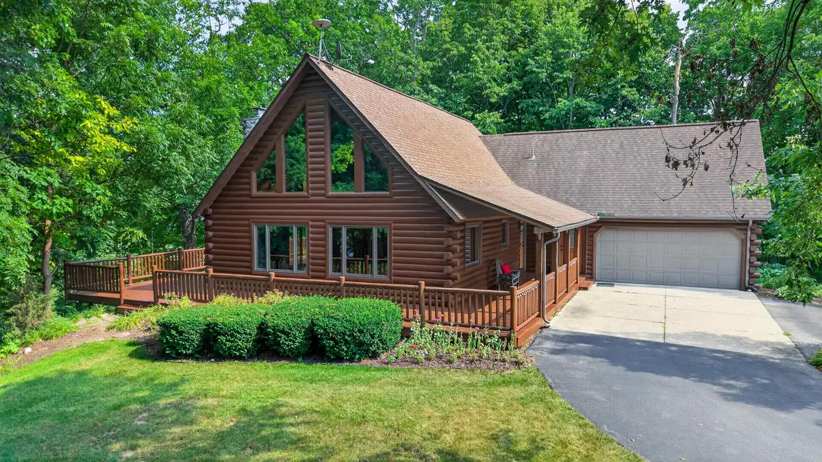 6500 N River Road, Freeland, MI 48623 - #1
