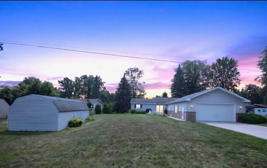313 Twin Lake Road, Beaverton, MI 48612 - #2