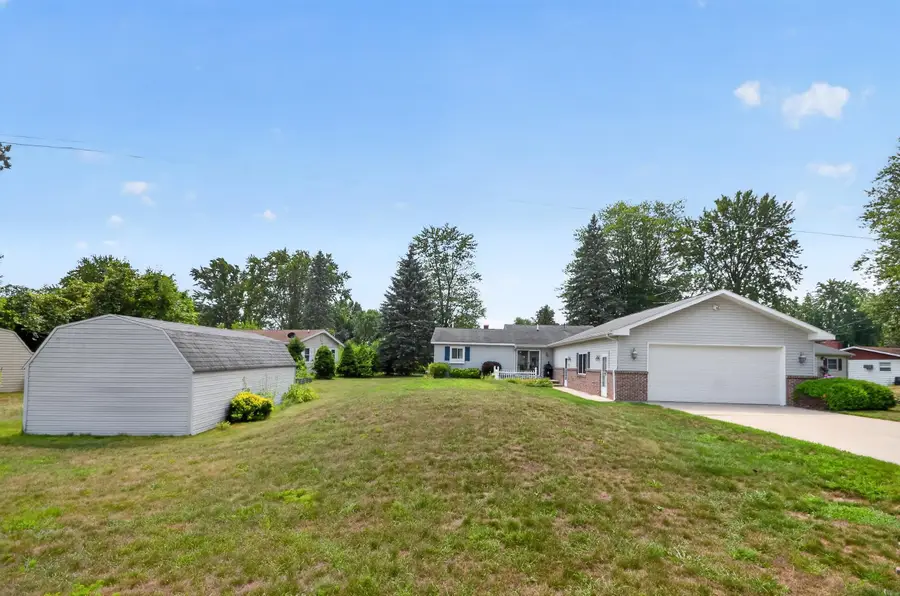 313 Twin Lake Road, Beaverton, MI 48612 - #3
