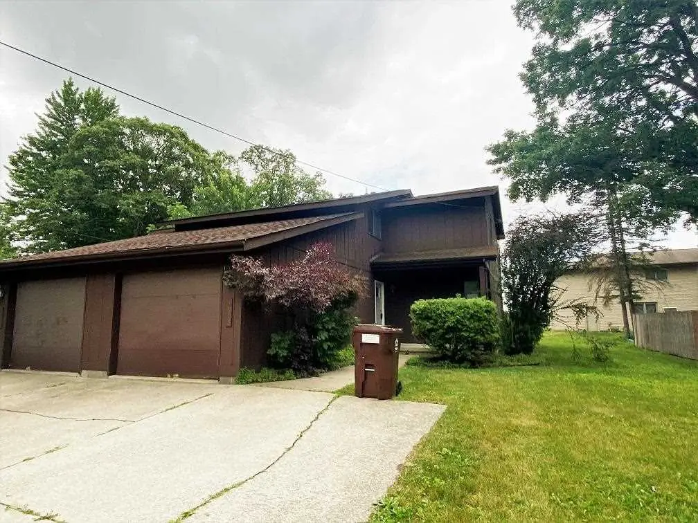 3903 Pfeiffer Court, Midland, MI 48640 - #1