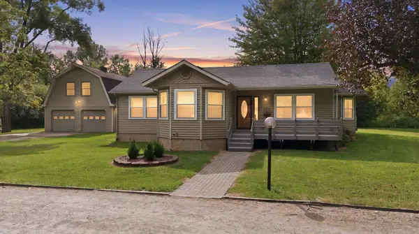 55 Huntley Lane, Midland, MI 48640
