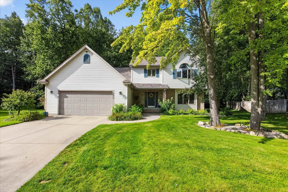 2617 Hearthstone Circle, Midland, MI 48642 - #1