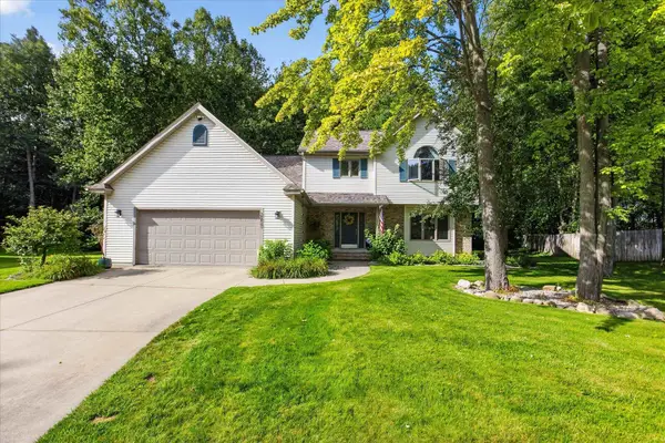 2617 Hearthstone Circle, Midland, MI 48642
