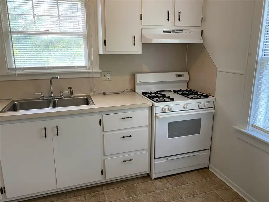 207 W Grove Street, Midland, MI 48640 - #2