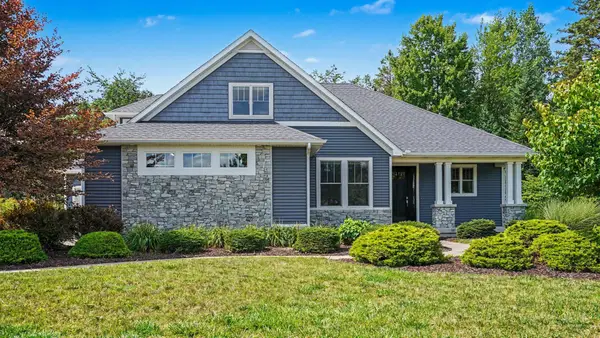 5701 Pondview Drive, Midland, MI 48640