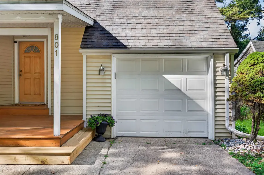 801 Wyllys Street, Midland, MI 48642 - #3