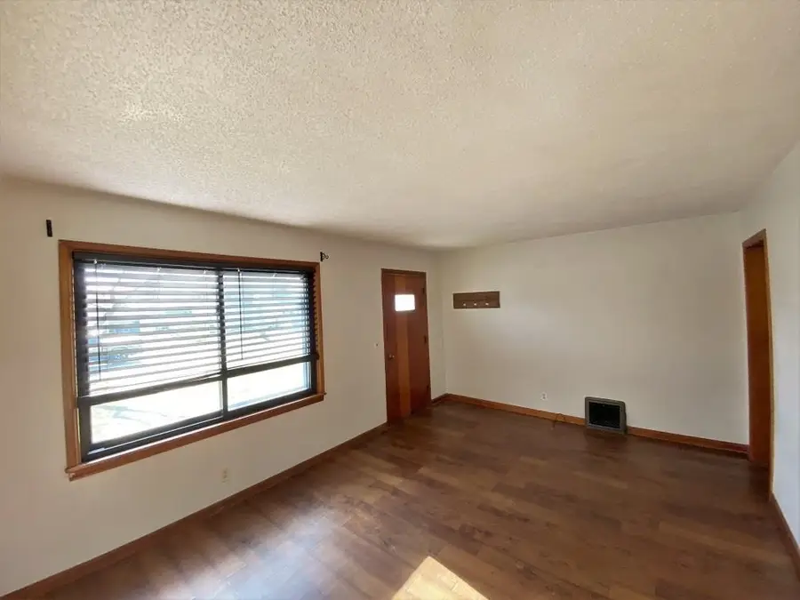 3905 Boston Street, Midland, MI 48642 - #2