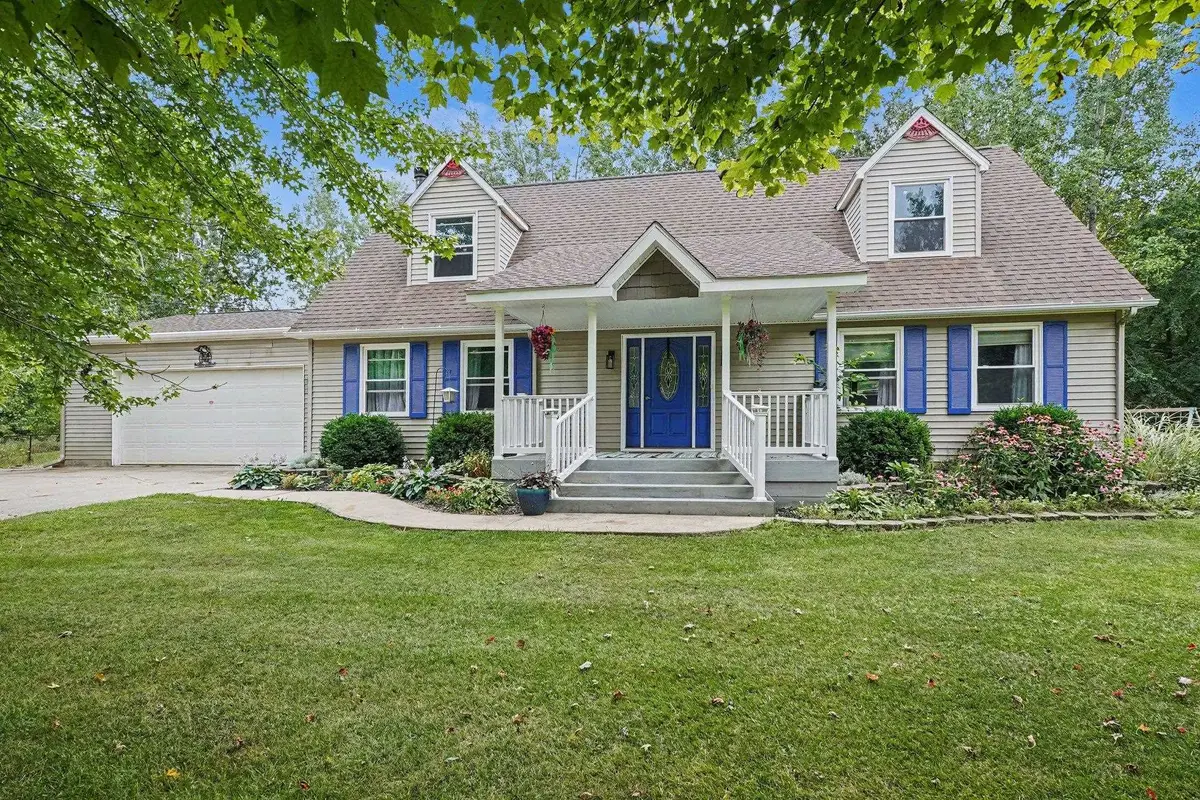 1632 E Miller Road, Midland, MI 48640 - #1