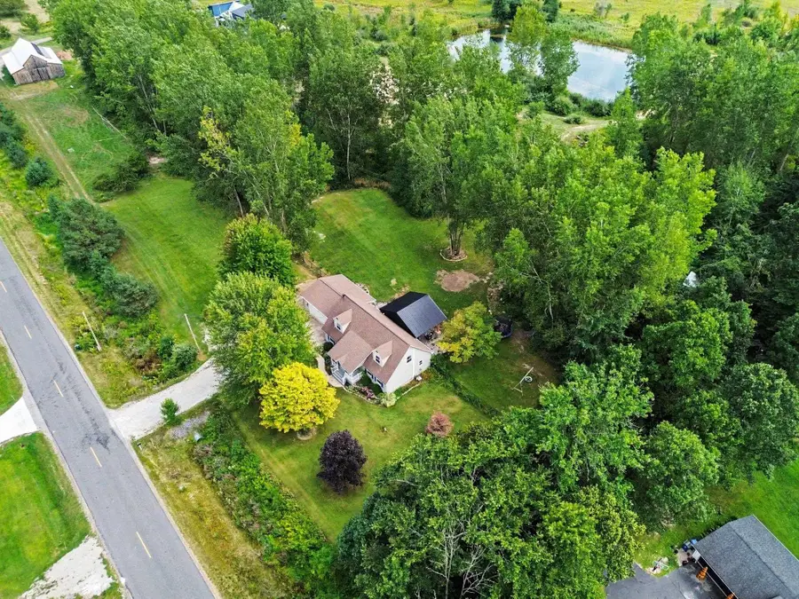 1632 E Miller Road, Midland, MI 48640 - #2