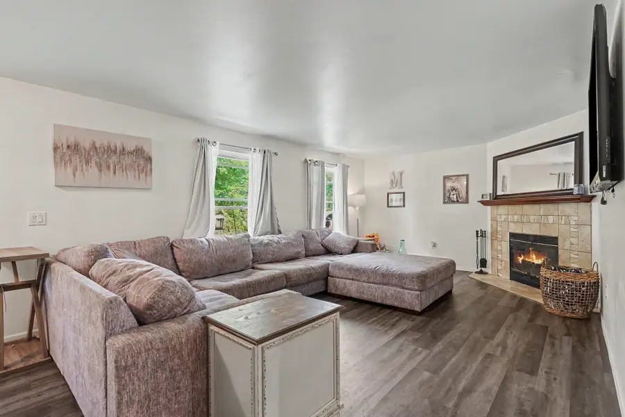 1632 E Miller Road, Midland, MI 48640 - #3