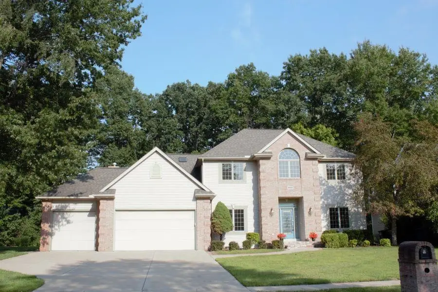 6006 Oak Hollow Court, Midland, MI 48640 - #1