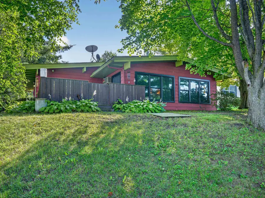 2718 Lone Pine Road, Farwell, MI 48622 - #2