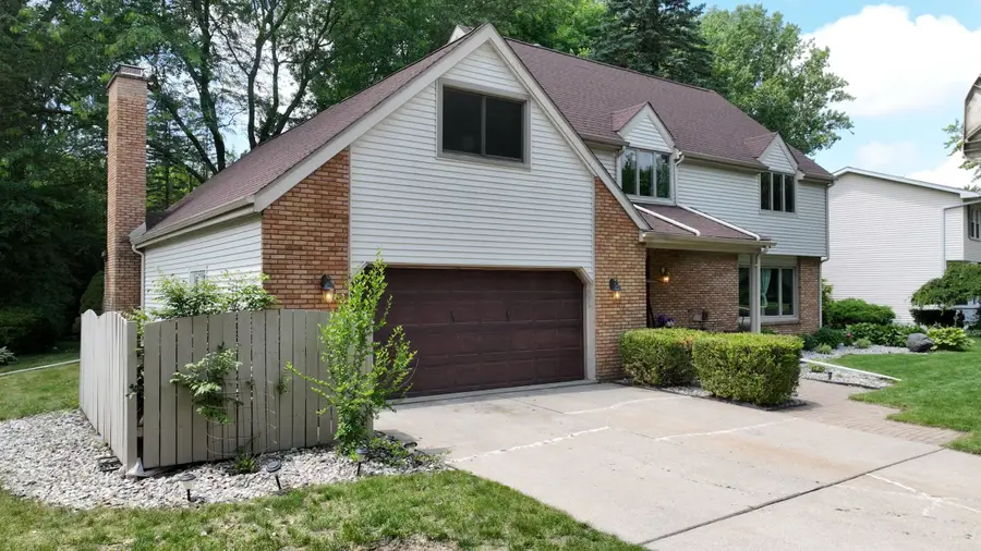 301 Mayfield Lane, Midland, MI 48642 - #3