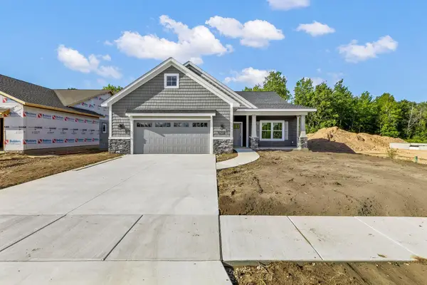 3121 Apple Ridge Court, Midland, MI 48642