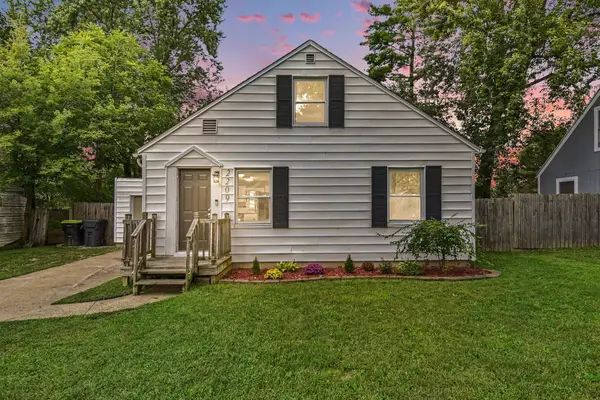 2209 Carolina Street, Midland, MI 48642