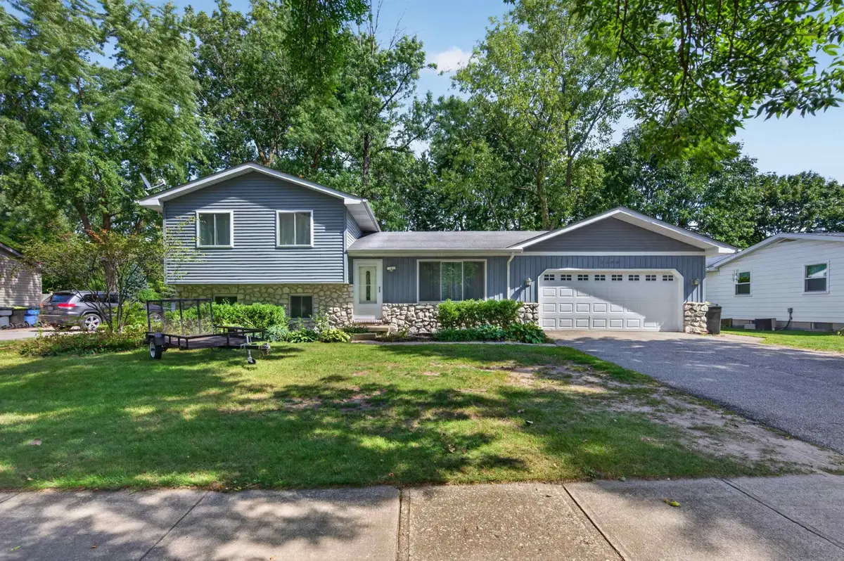 3308 Waldo Avenue, Midland, MI 48642 - #1