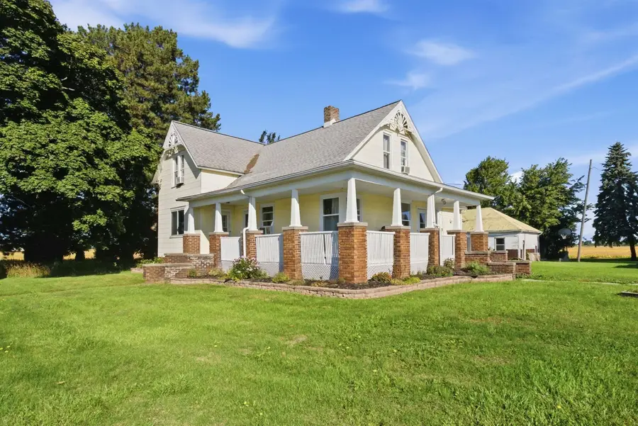 20 W Hotchkiss Road, Bay City, MI 48706 - #2
