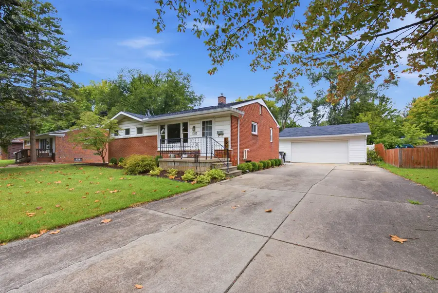 1213 Wallen Street, Midland, MI 48642 - #2