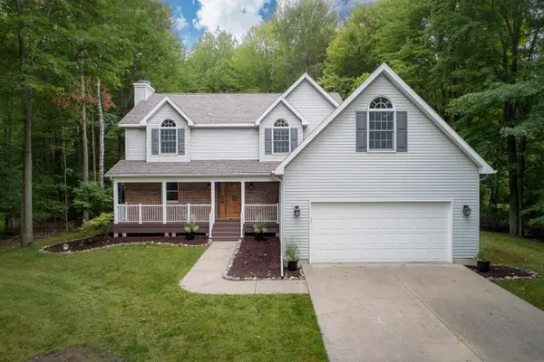 3887 E Tupelo Drive, Midland, MI 48642