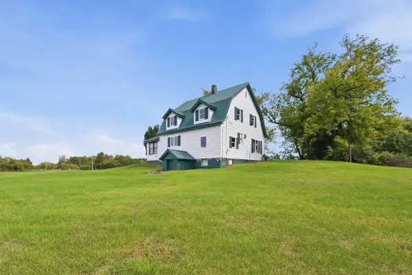6015 N Water Road, Sanford, MI 48657