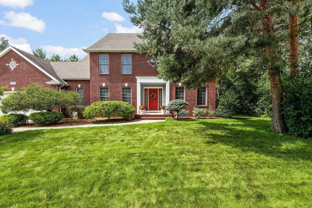 6203 Peachtree Circle, Midland, MI 48642 - #1