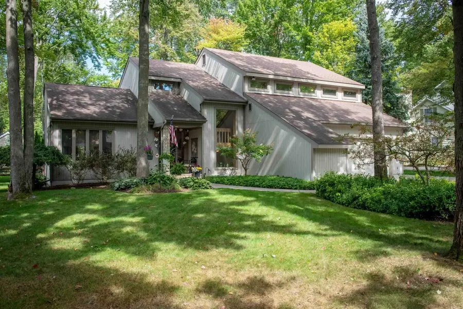 1401 Montague Street, Midland, MI 48642 - #2