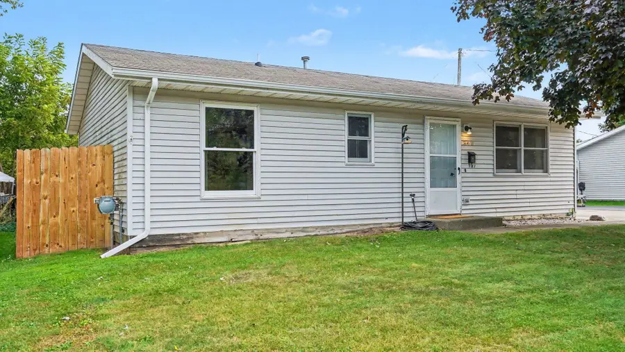 348 Sam Street, Midland, MI 48642 - #2