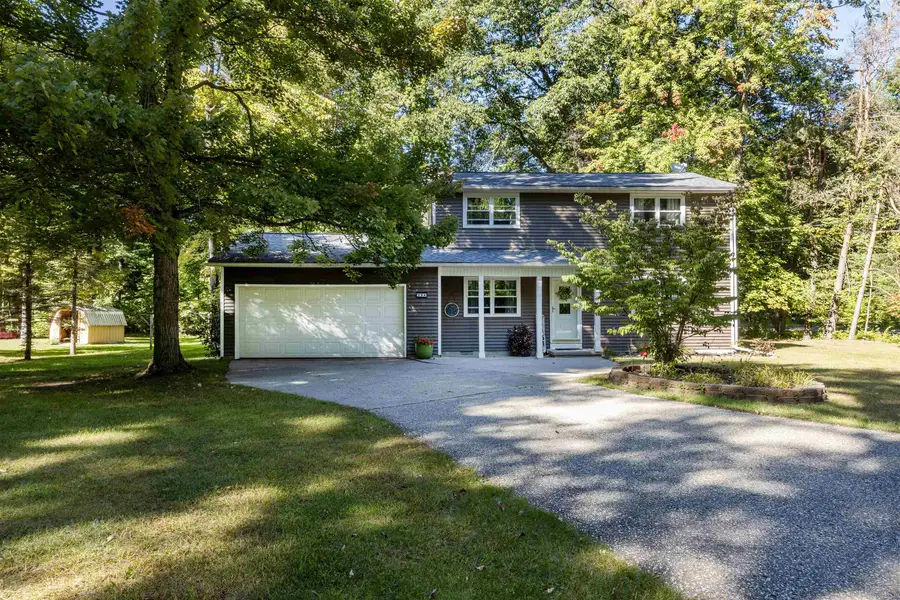 284 W Love Road, Sanford, MI 48657 - #2