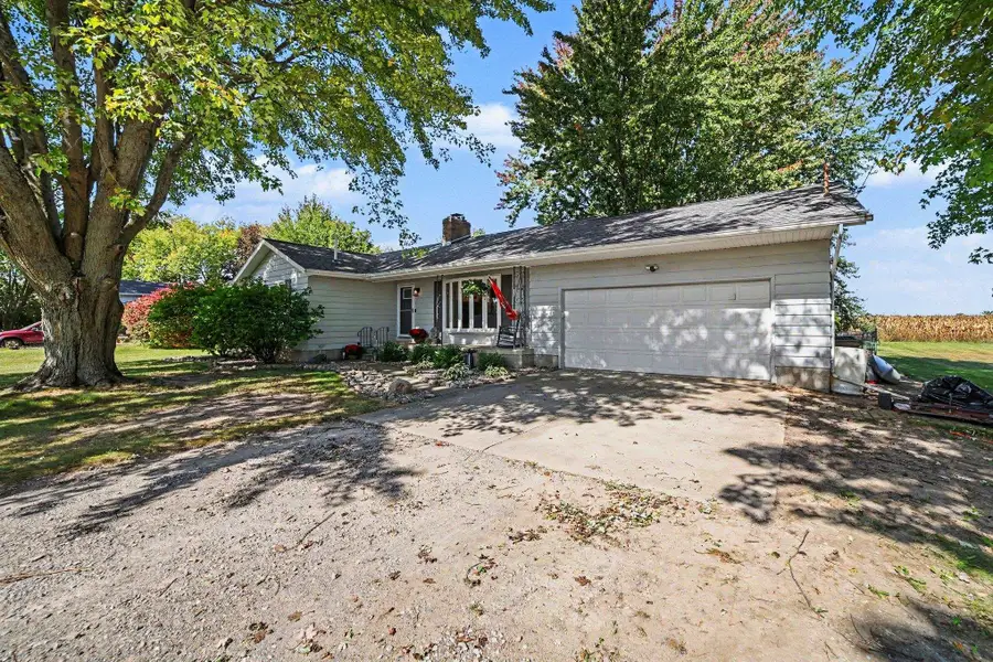 736 W Salzburg Road, Auburn, MI 48611 - #3